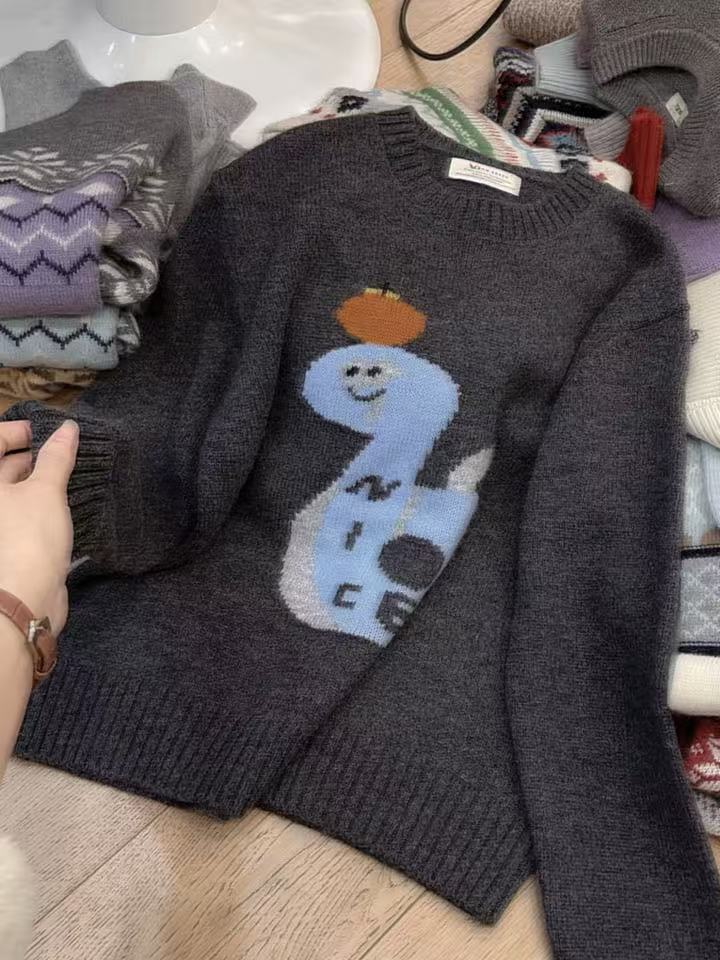 七言家 巨好看！小蛇灰色卡通提花毛衣