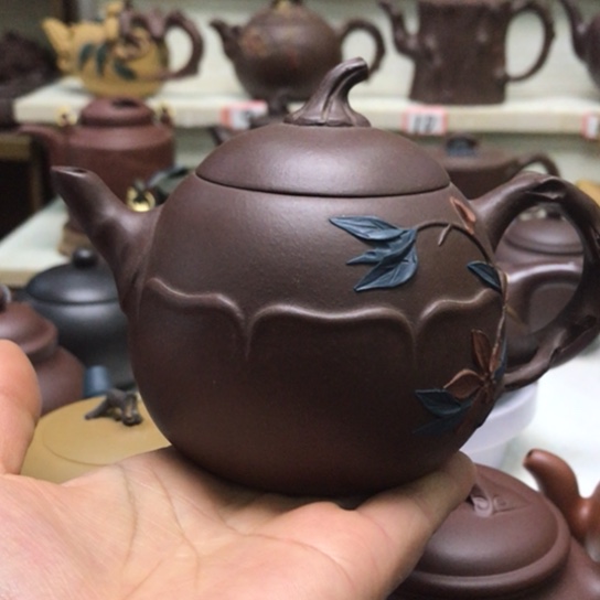 紫砂茶壶弧品花器漏价