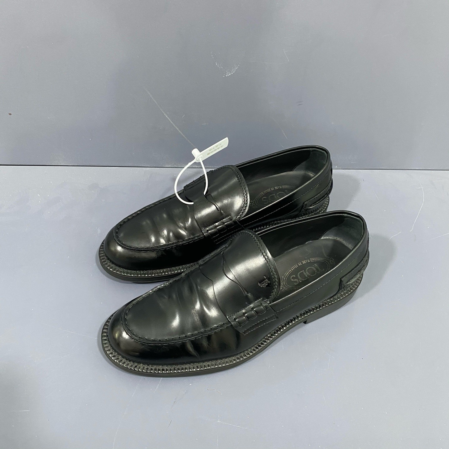 95新 TOD’S/托德斯 42码 托德斯 休闲鞋 磨损不大 秒价