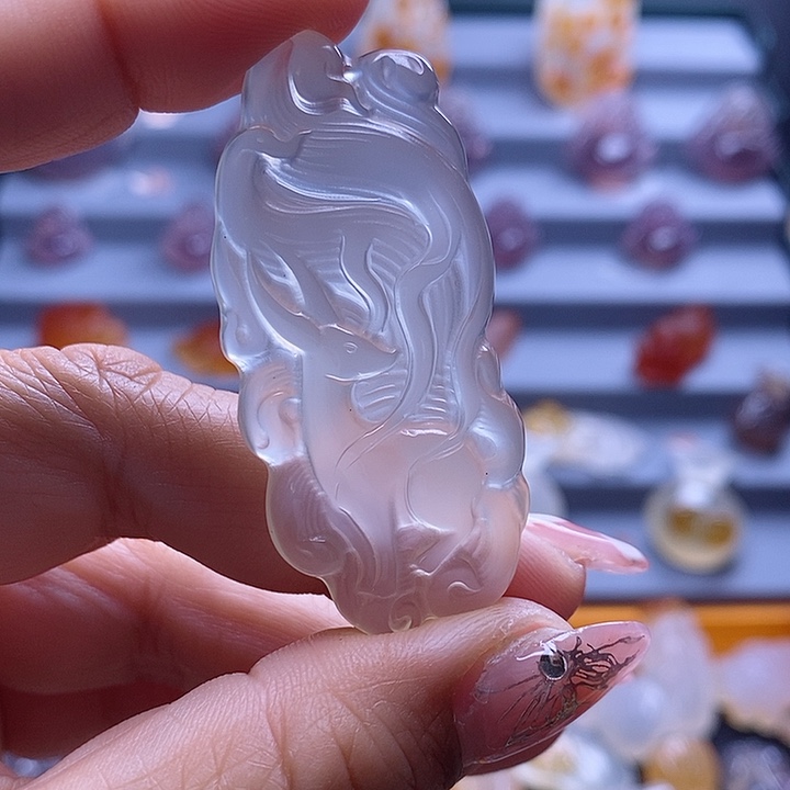 玛瑙/玉髓颈饰未镶嵌