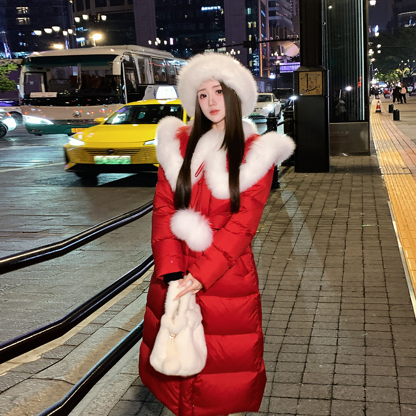 冰冰来了【圣诞限定】甜美少女感毛球狐狸毛领羽绒服长款外套27439