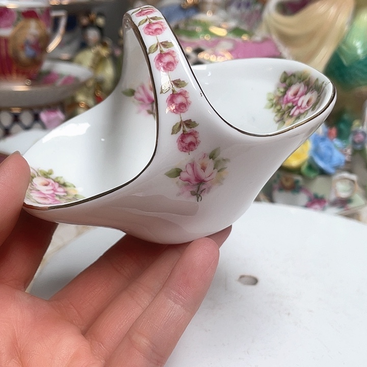 瓷片微瑕啊摆件的时候我也是