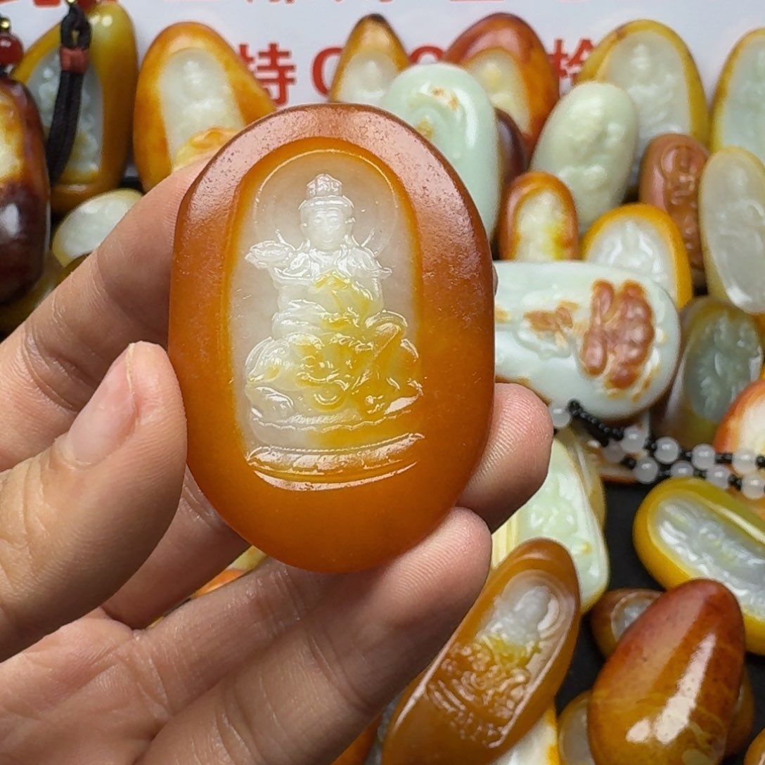 和田玉颈饰未镶嵌