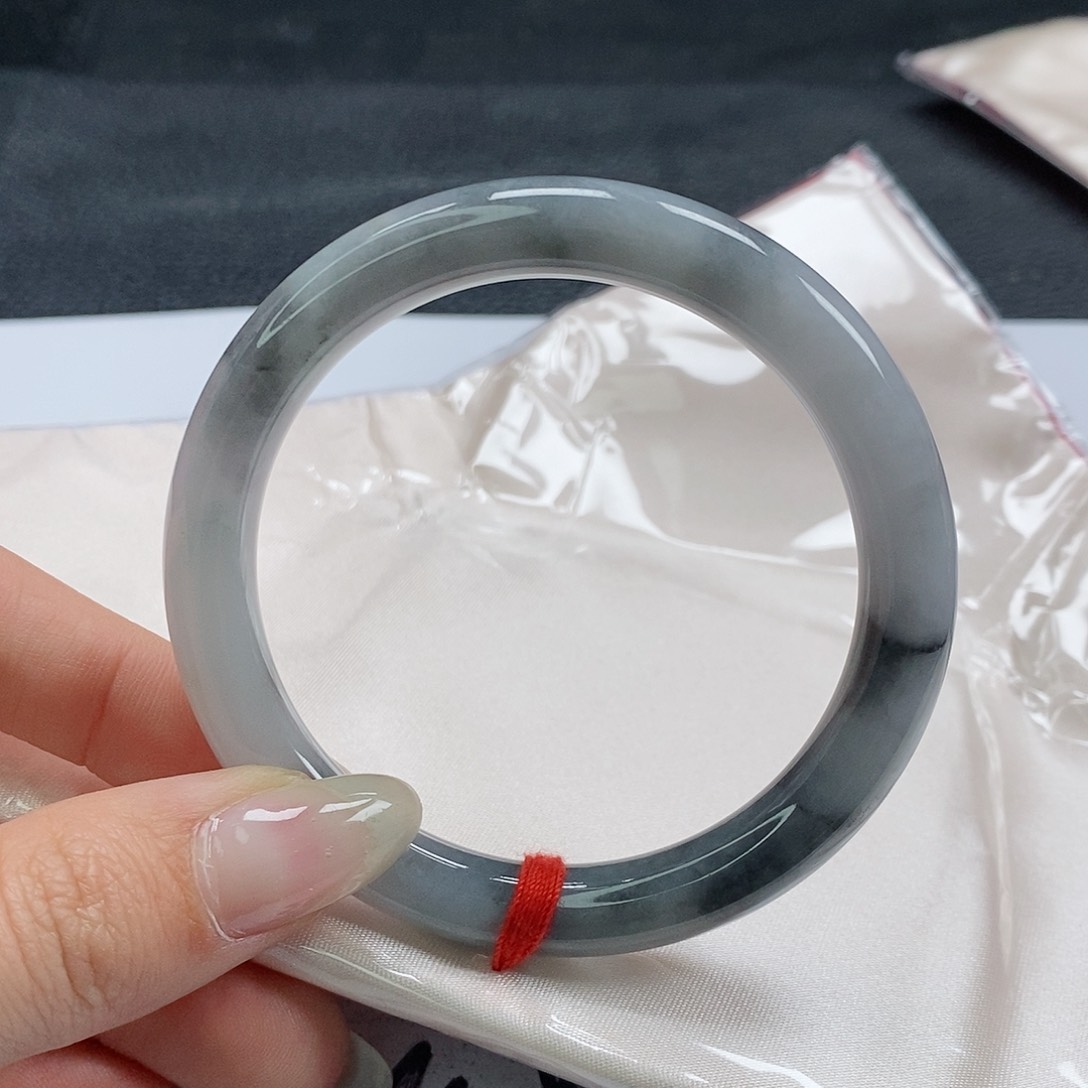 【闪购商品】翡翠未镶嵌手镯（圆镯）241号