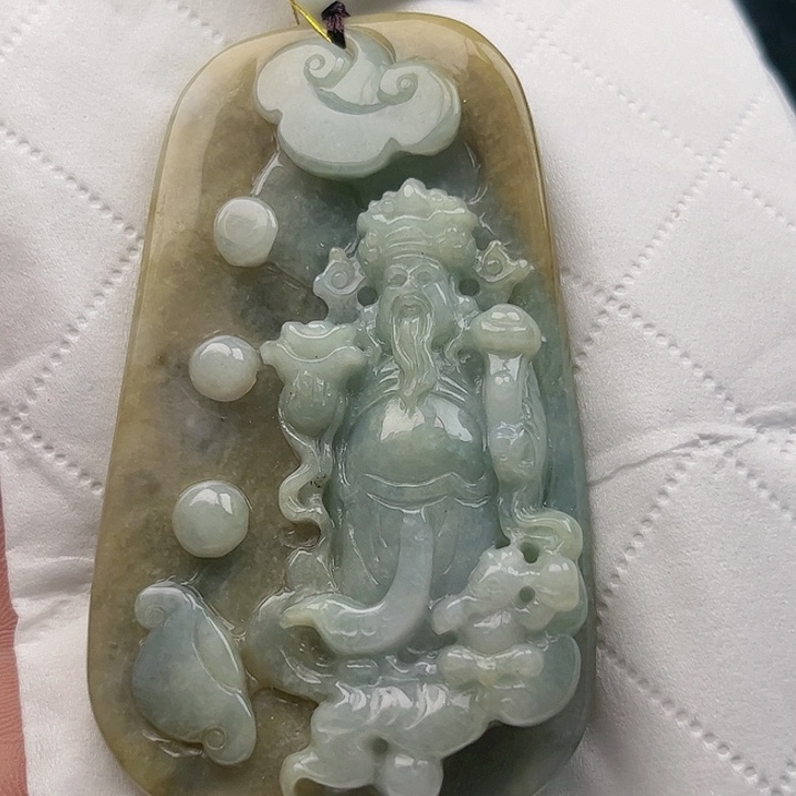 翡翠未镶嵌颈饰挂件