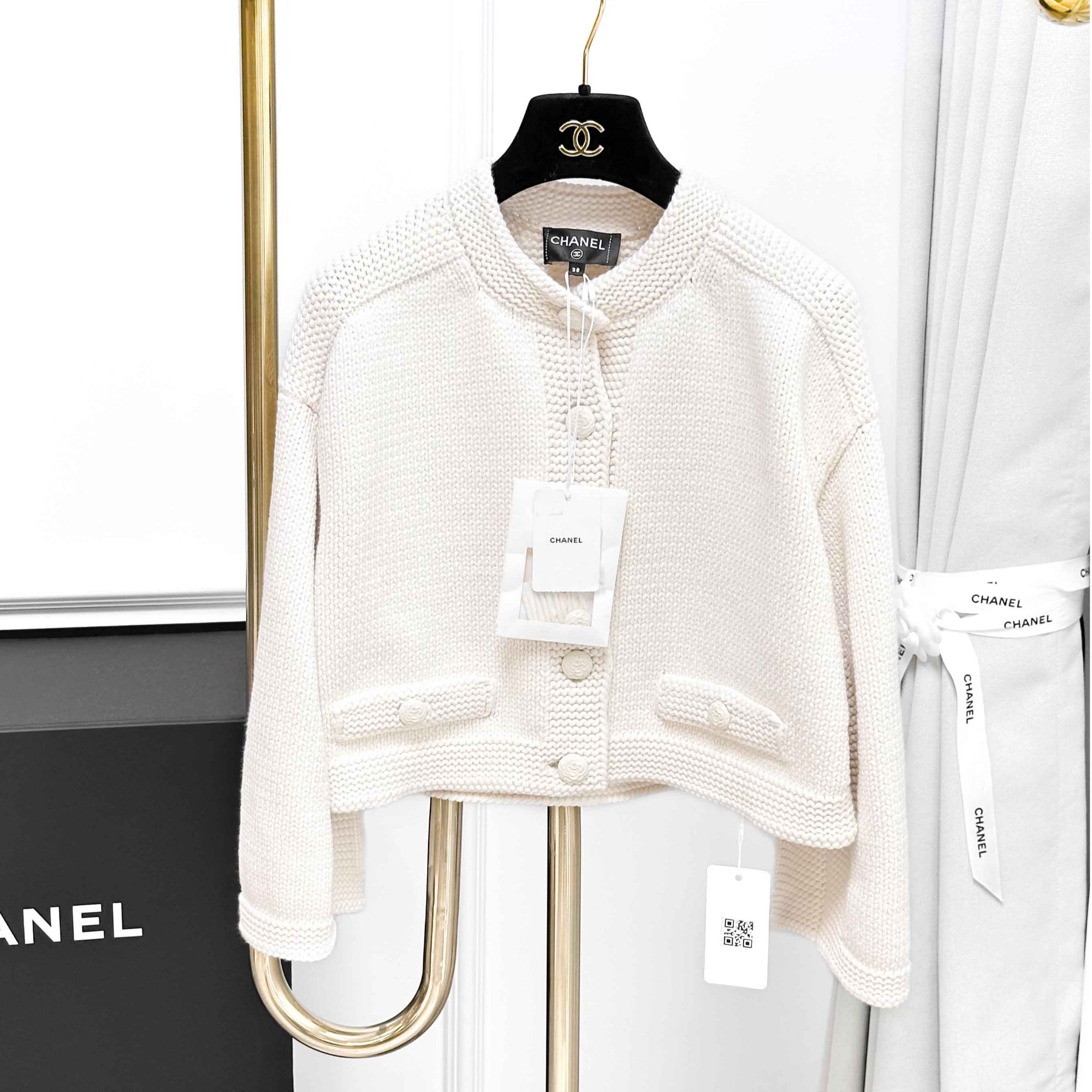 99新 Chanel/香奈儿 38码 米色 7分袖 短款 针织 开衫