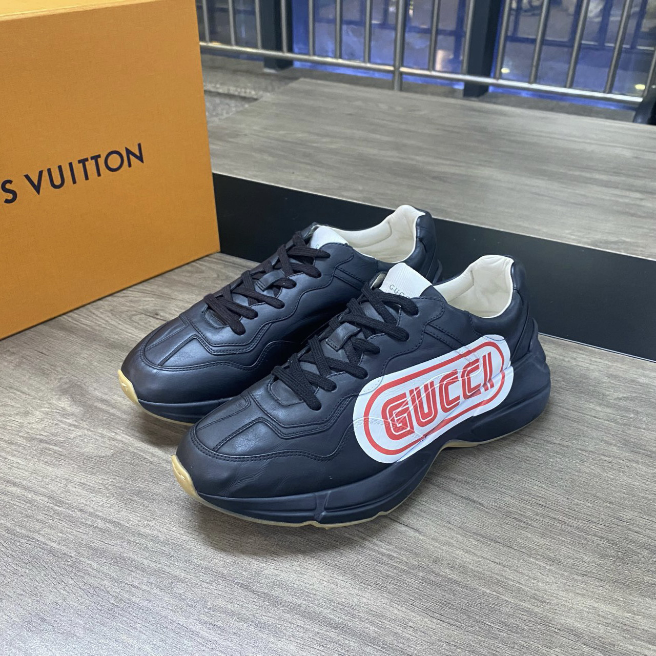 99新 GUCCI/古驰 黑色老爹鞋 42.5码无盒 a0101