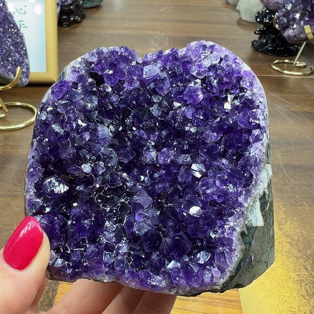 紫晶摆件未镶嵌晶体