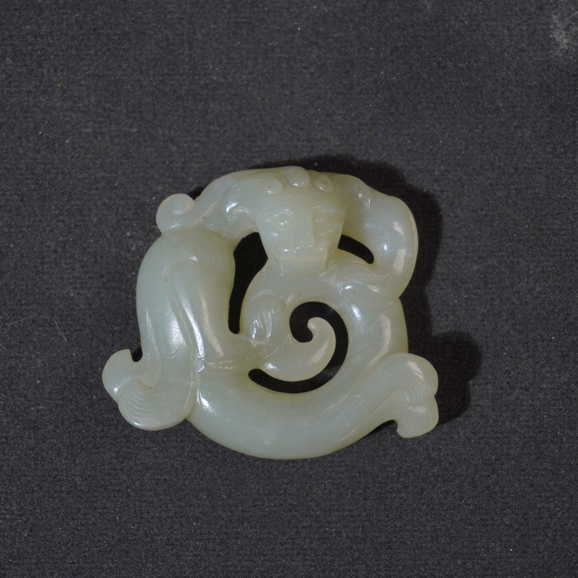 5SD21  清  和田玉瑞兽玉佩