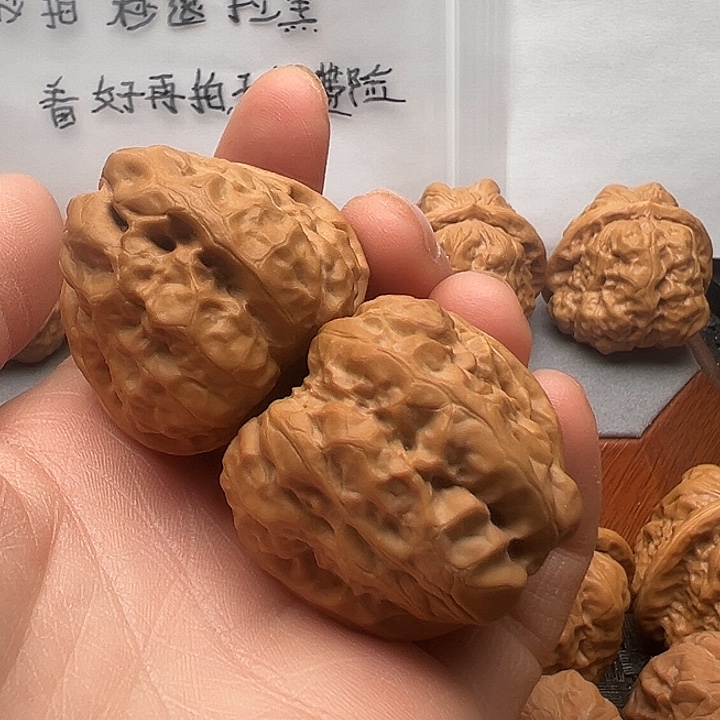 文玩核桃吊坠蛤蟆