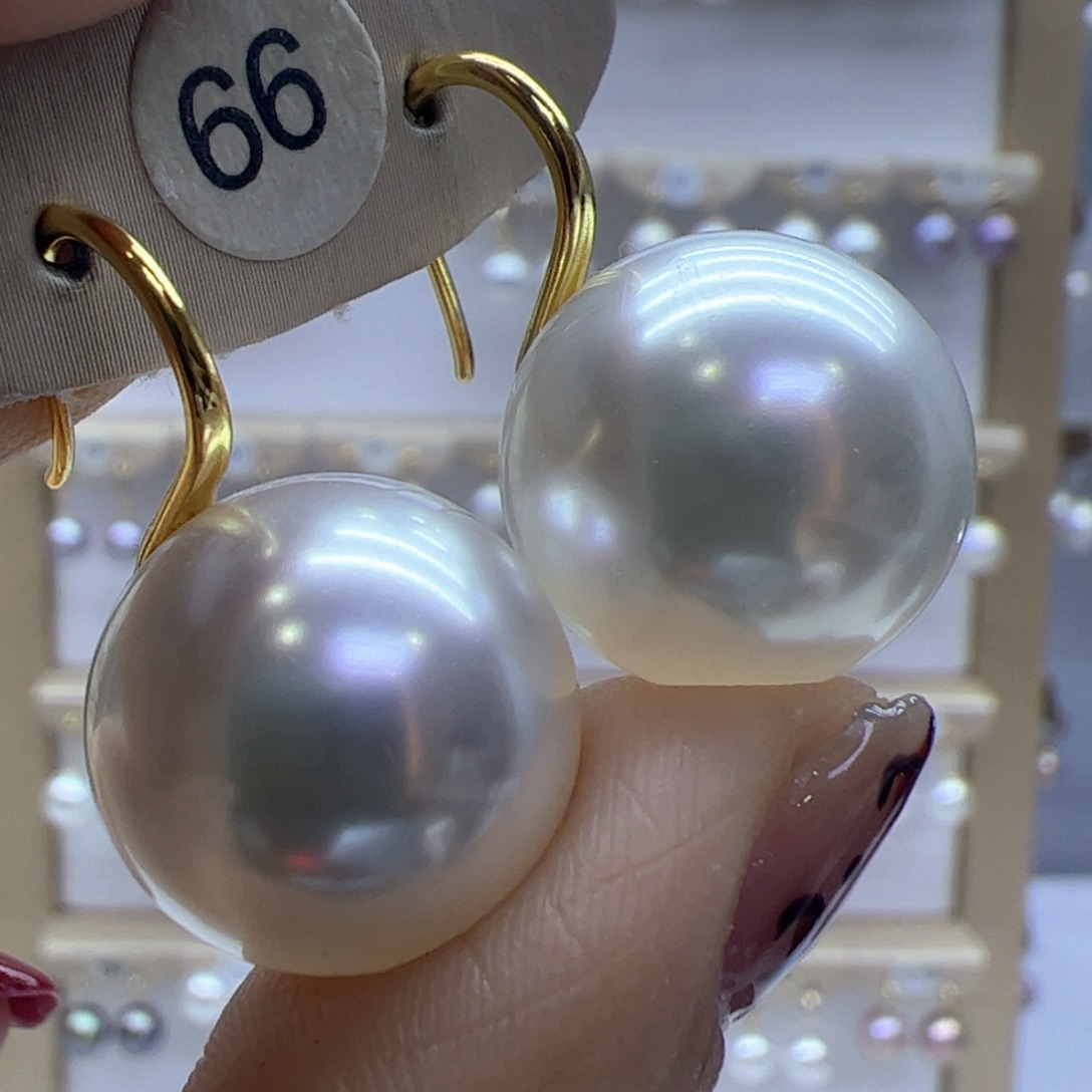 淡水珍珠耳饰18K金镶嵌