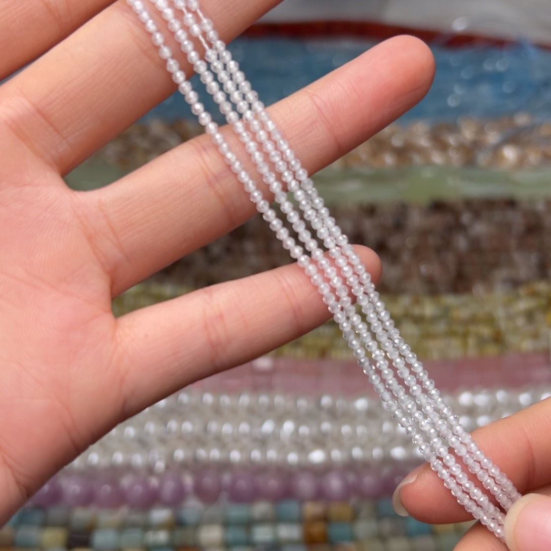 玛瑙/玉髓合金珠宝半成品Y369。2mm白色锆石一条