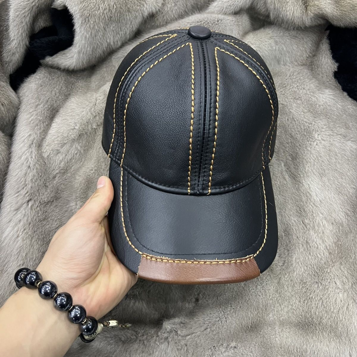 头层牛皮真皮棒球帽男士户外休闲保暖帽子秋冬百搭中老年外套