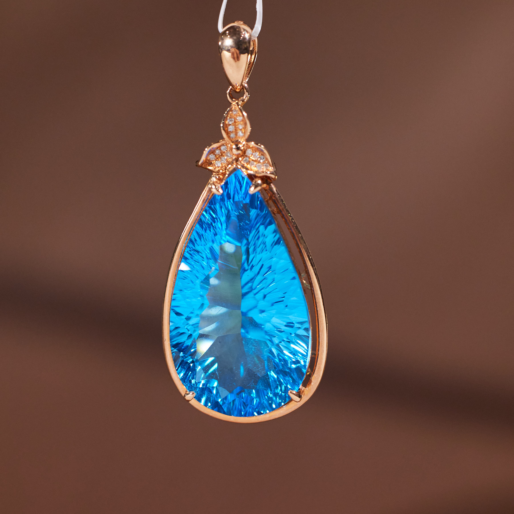 【九华山】托帕石吊坠*18K镶嵌S1070