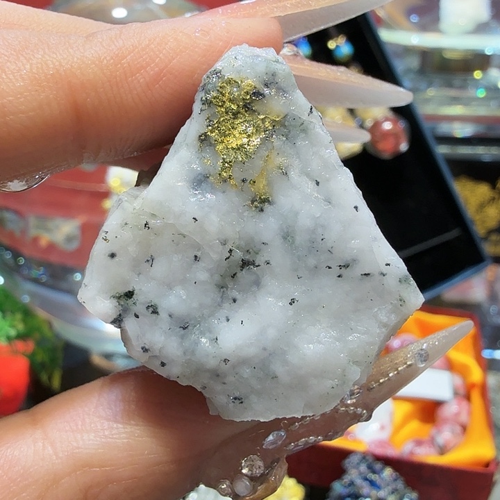 信49.7g聚金阁天然明金矿标