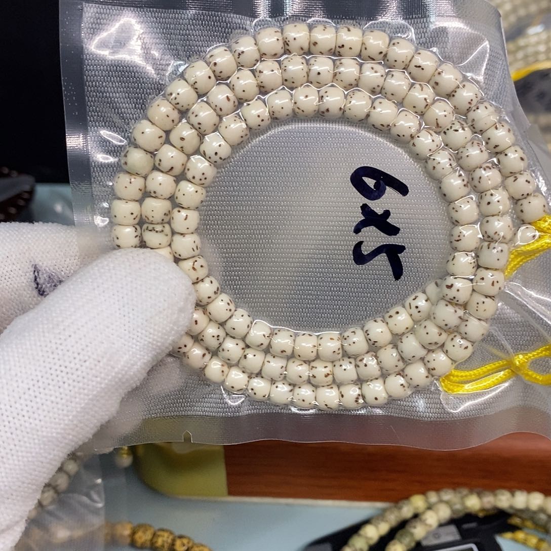 星月菩提手串65瓷白108