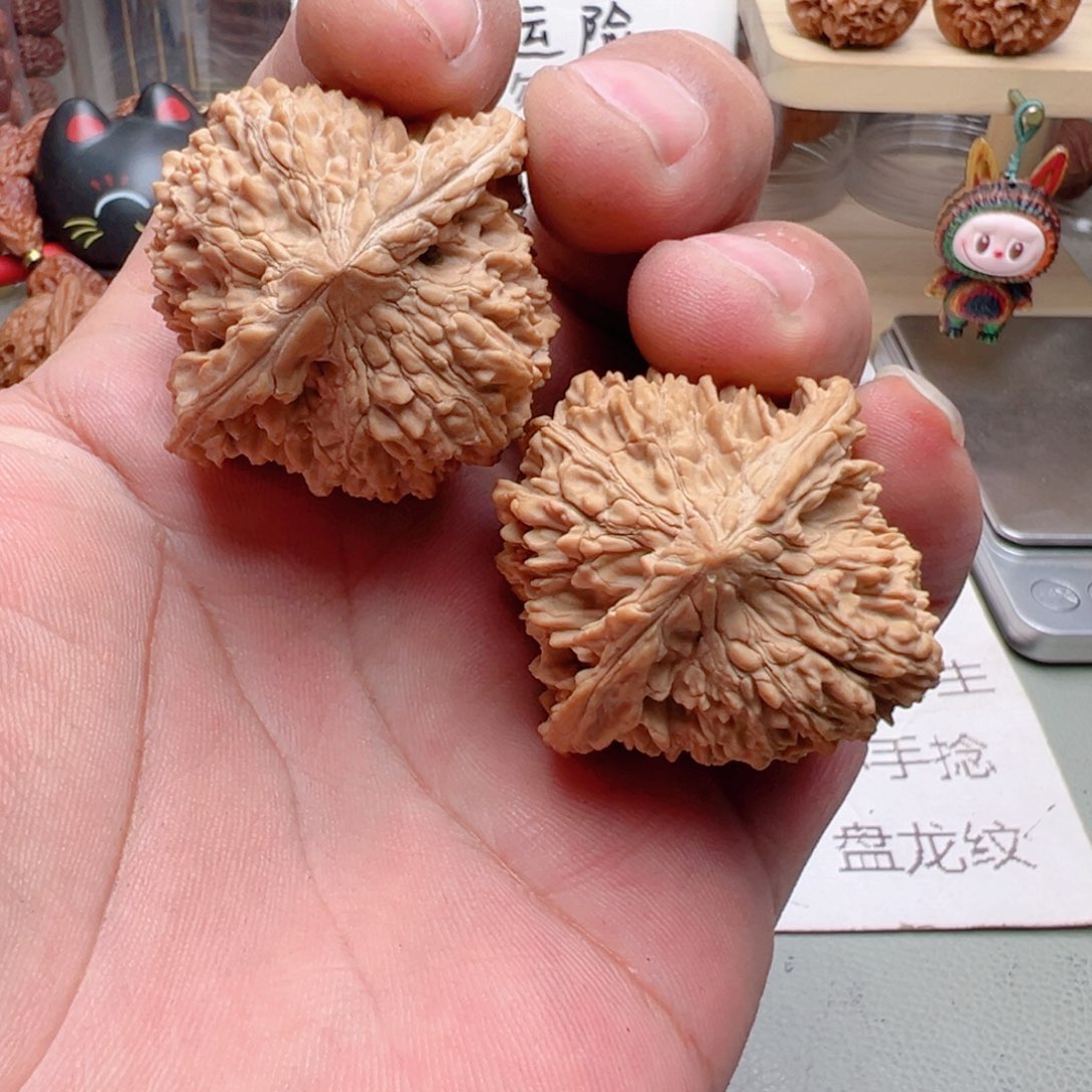 吊坠文玩核桃43尺满天星