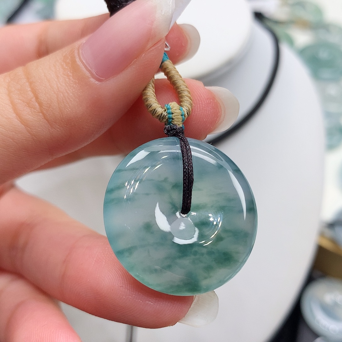 翡翠未镶嵌胸饰翡翠130，25.3/5.3