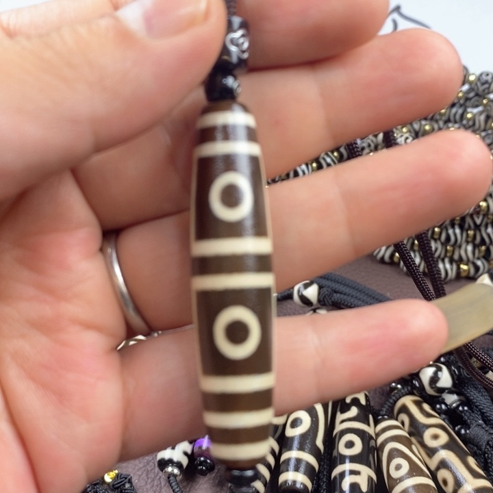 玛瑙/玉髓散珠青**人