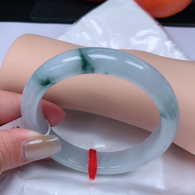 【闪购商品】翡翠手镯未镶嵌，