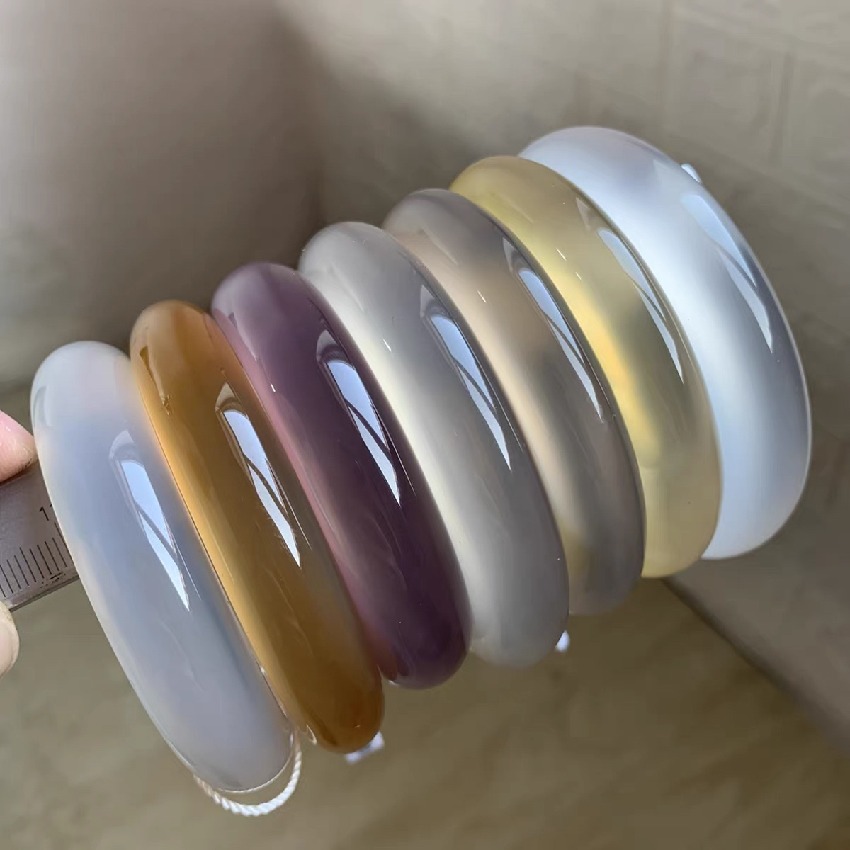 天然（马料）玛瑙手镯多样性发货发其一