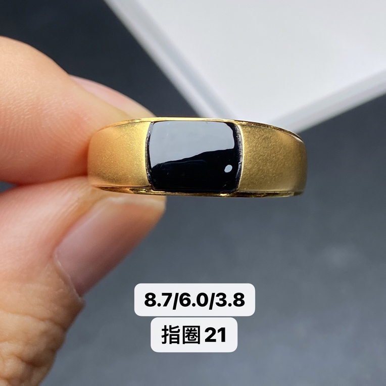 墨翠戒指  18k黄金镶嵌 品相饱满大气 