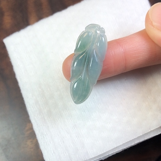 翡翠未镶嵌颈饰缅甸A货，每天下午1点半开播