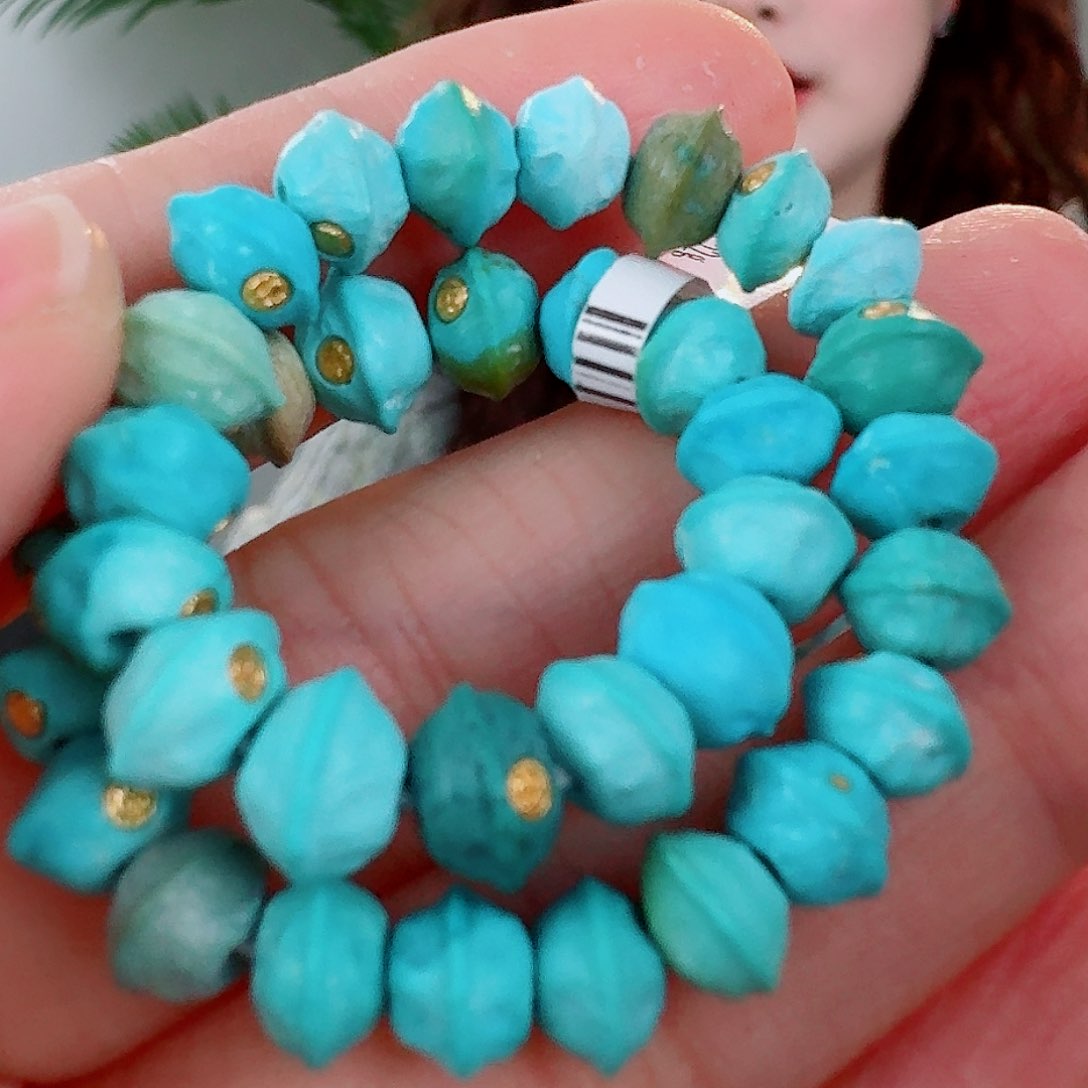 未镶嵌绿松石珠宝奇石