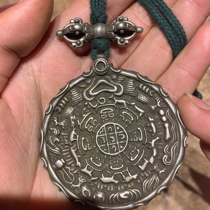 琉璃颈饰喜欢的朋友