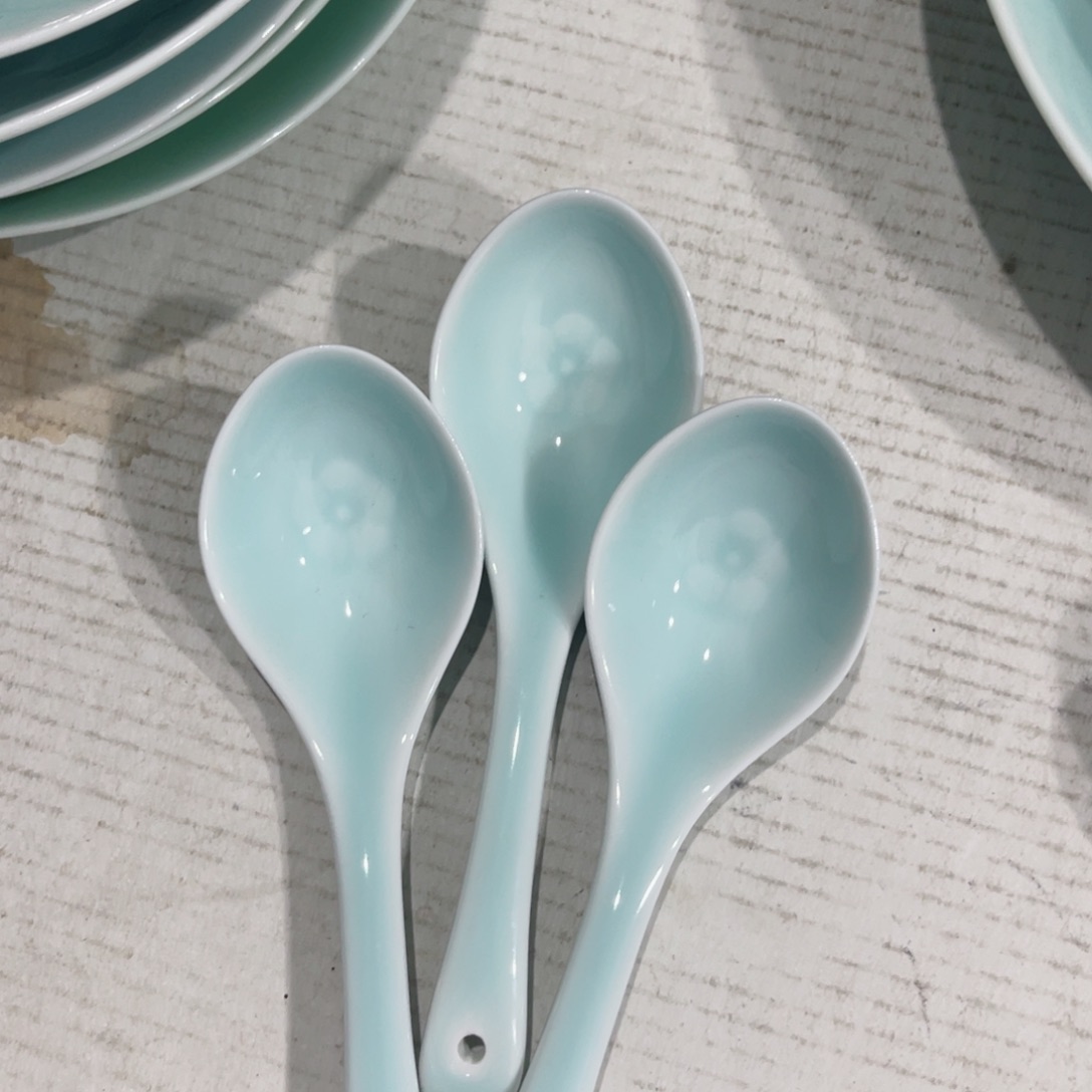 瓷片哈哈哈哈哈哈哈哈