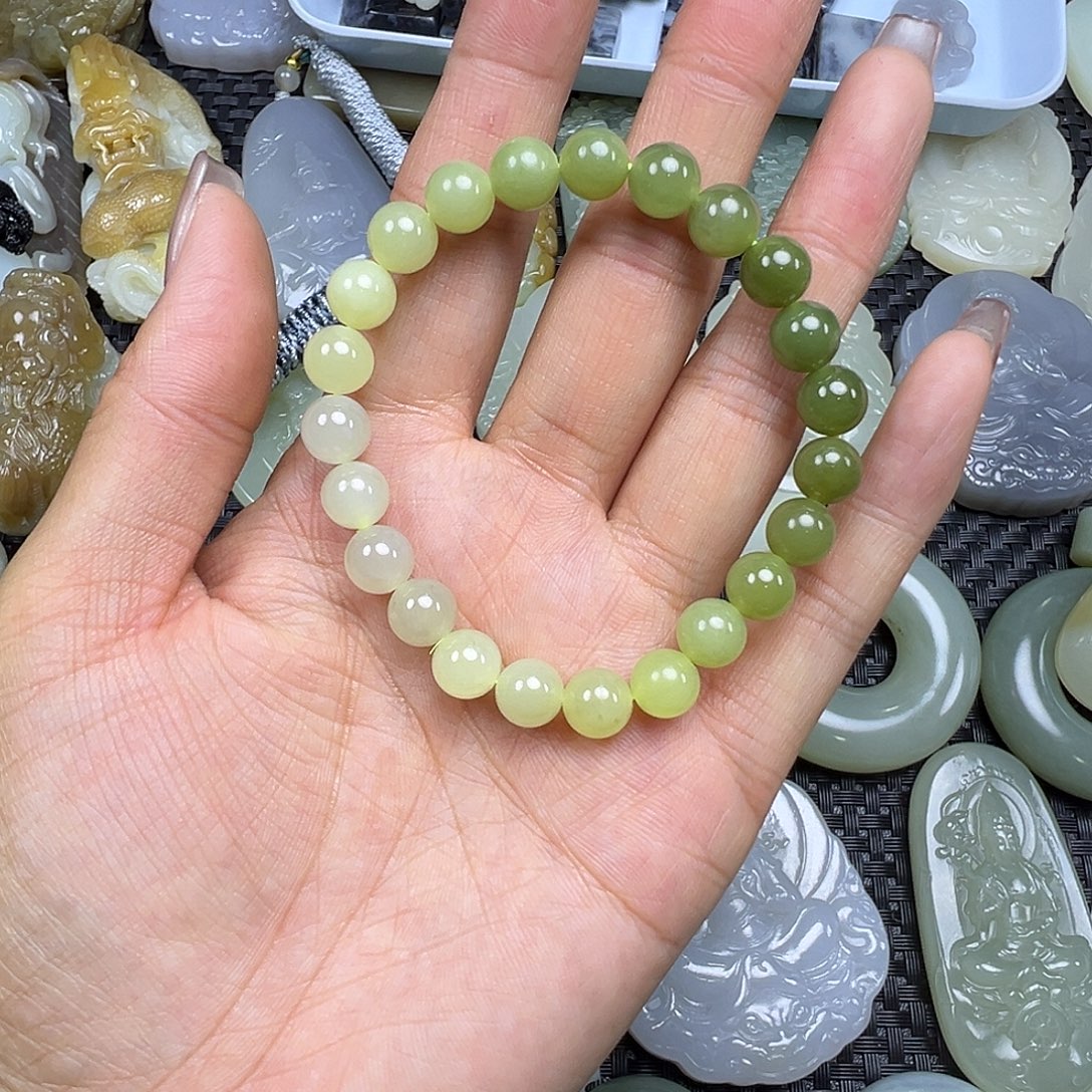 和田玉未镶嵌颈饰卡8