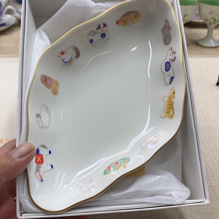 瓷片这点上方压力太多