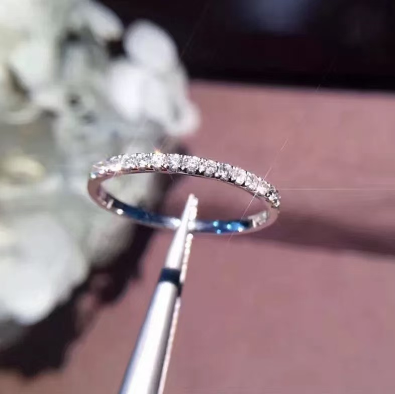 【南非高定】 0.2CT 半排女戒