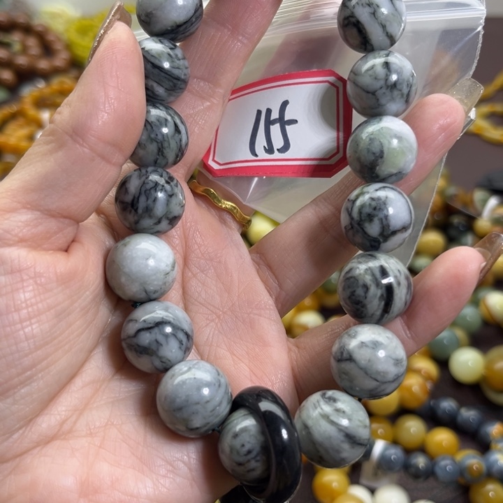 蛇纹石玉未镶嵌手链