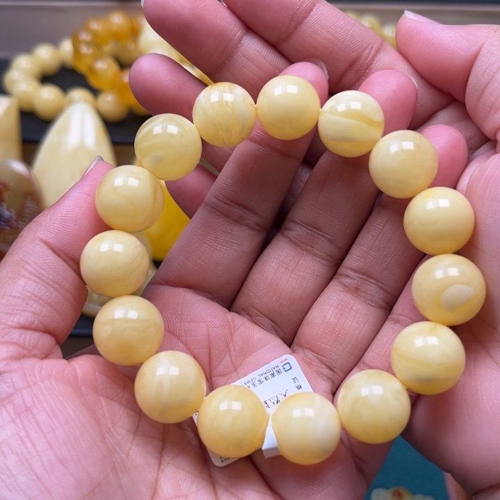 琥珀未镶嵌珠宝奇石M202号13.8+浓蜡妖花