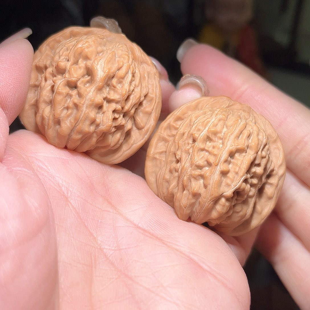 桃核把件平谷一代楼40全品