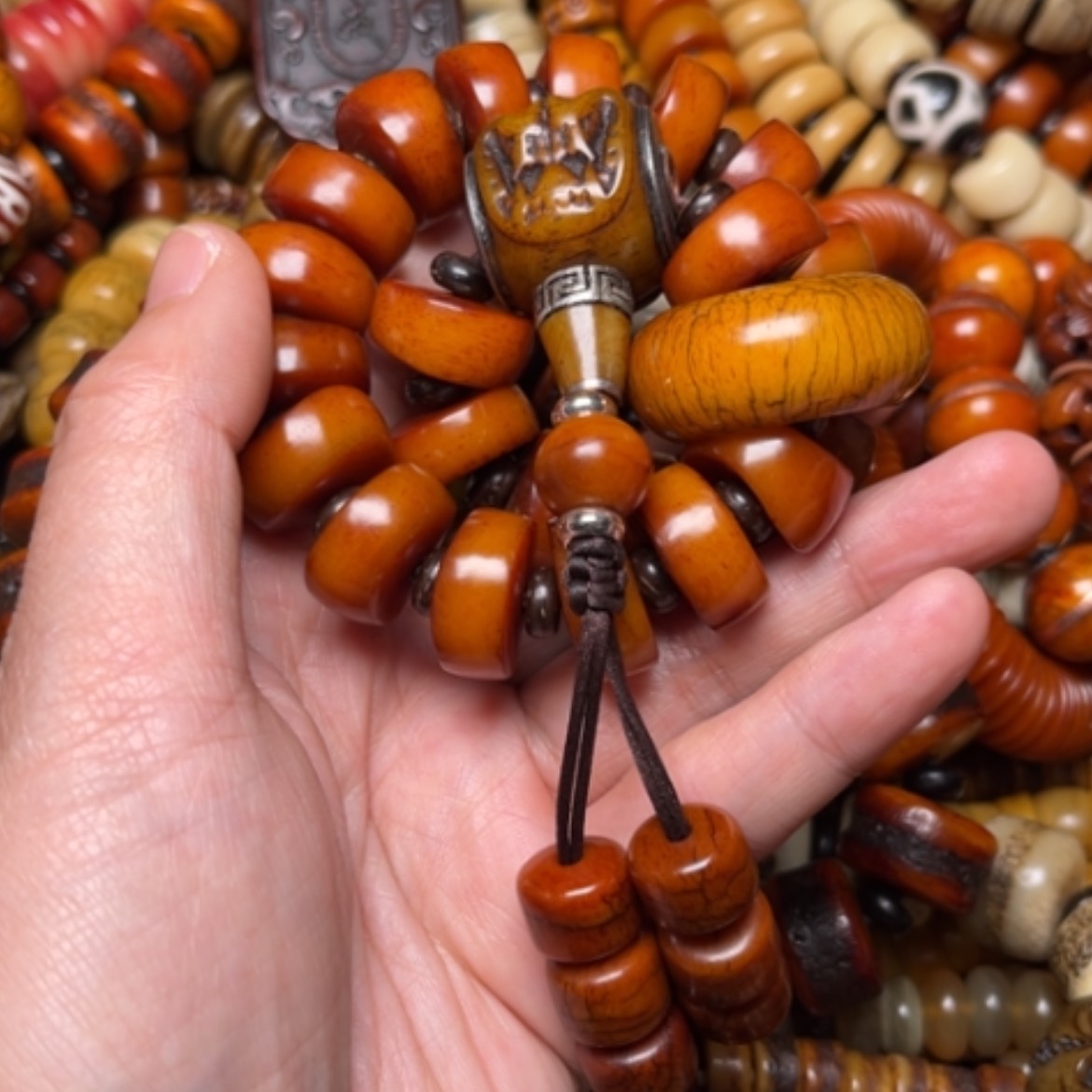 【闪购商品】牛骨手串/手链牛骨不规则切18×24颗