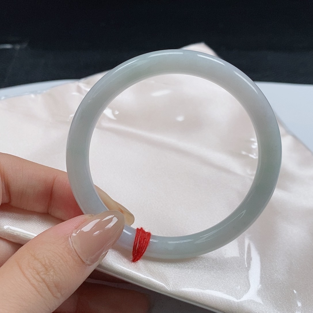 【闪购商品】翡翠手镯（圆镯）未镶嵌253号