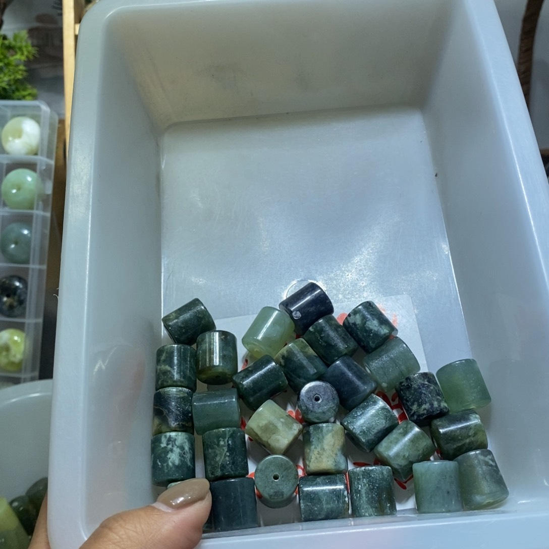 合金蛇纹石玉颈饰415