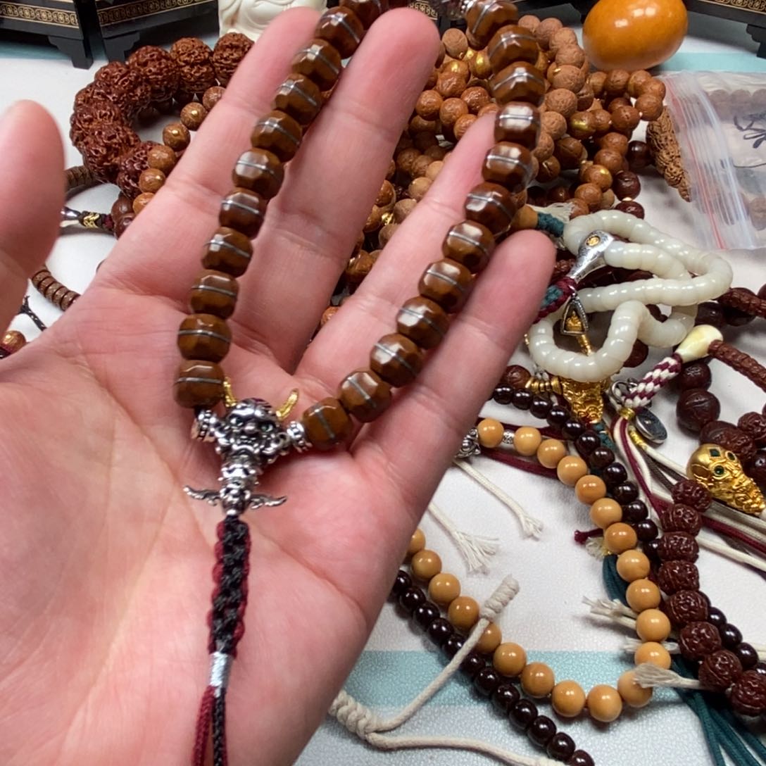 紫金鼠吊坠。。。。。。。。。。。。