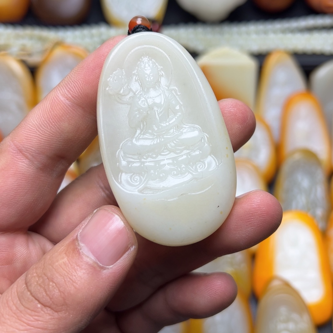 和田玉未镶嵌挂件