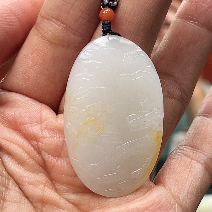 和田玉颈饰未镶嵌