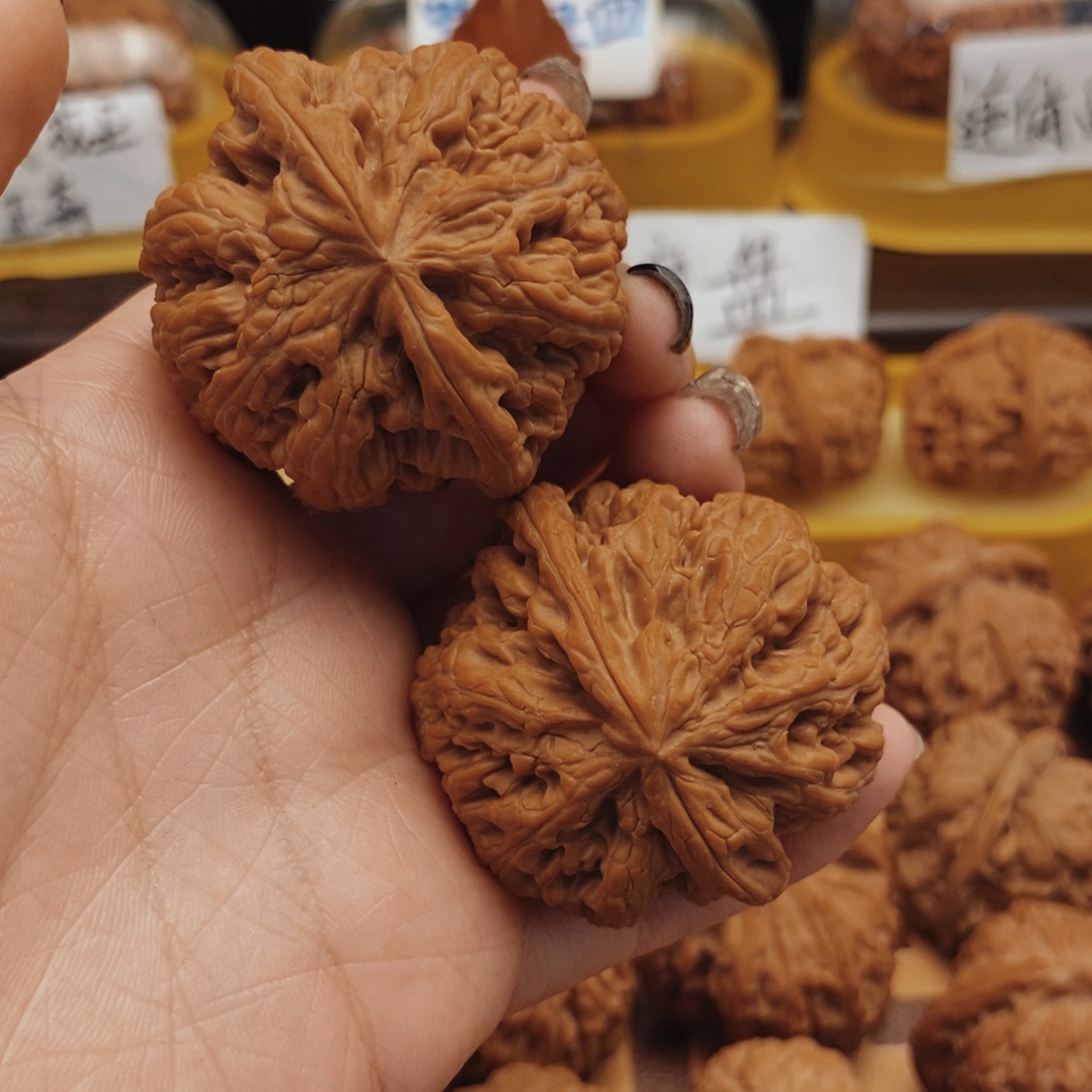 吊坠文玩核桃44全品大粗筋