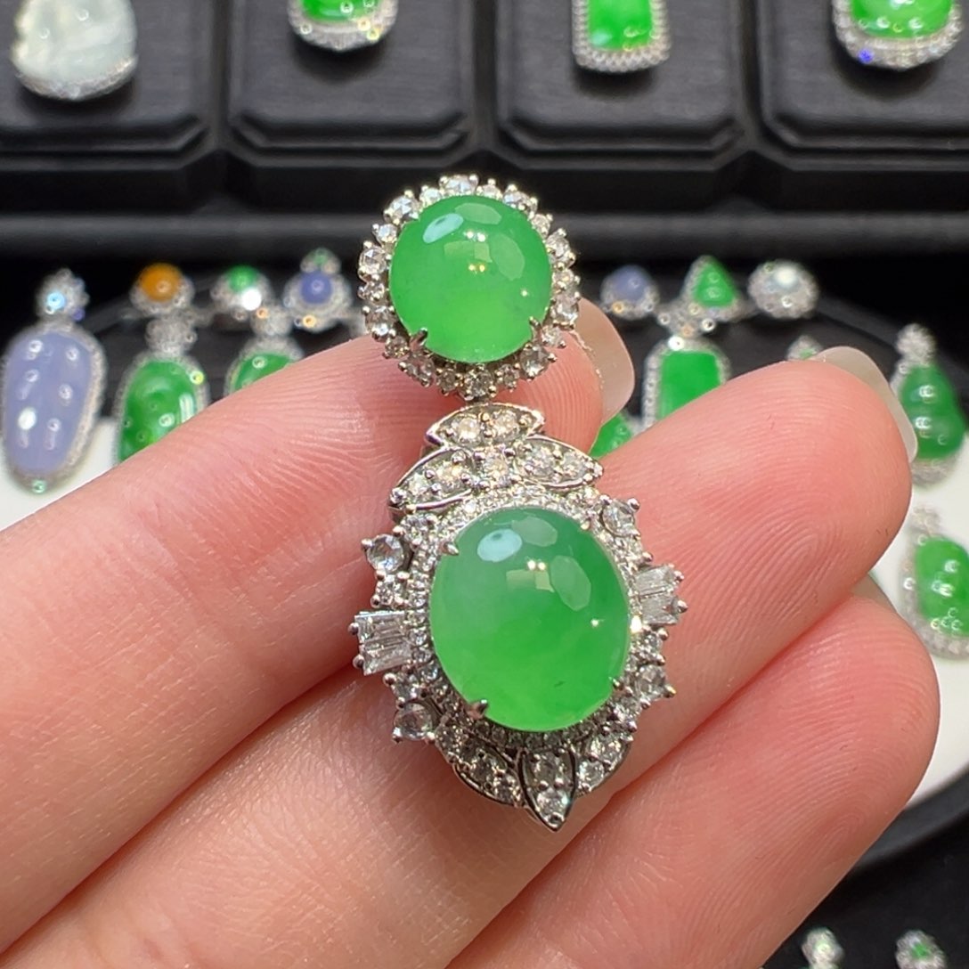 翡翠吊坠(不含链)18K金镶嵌收到货48小时鉴赏期