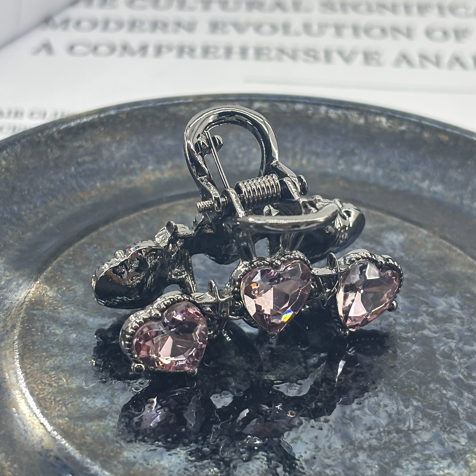 1004时尚水晶爱心抓夹