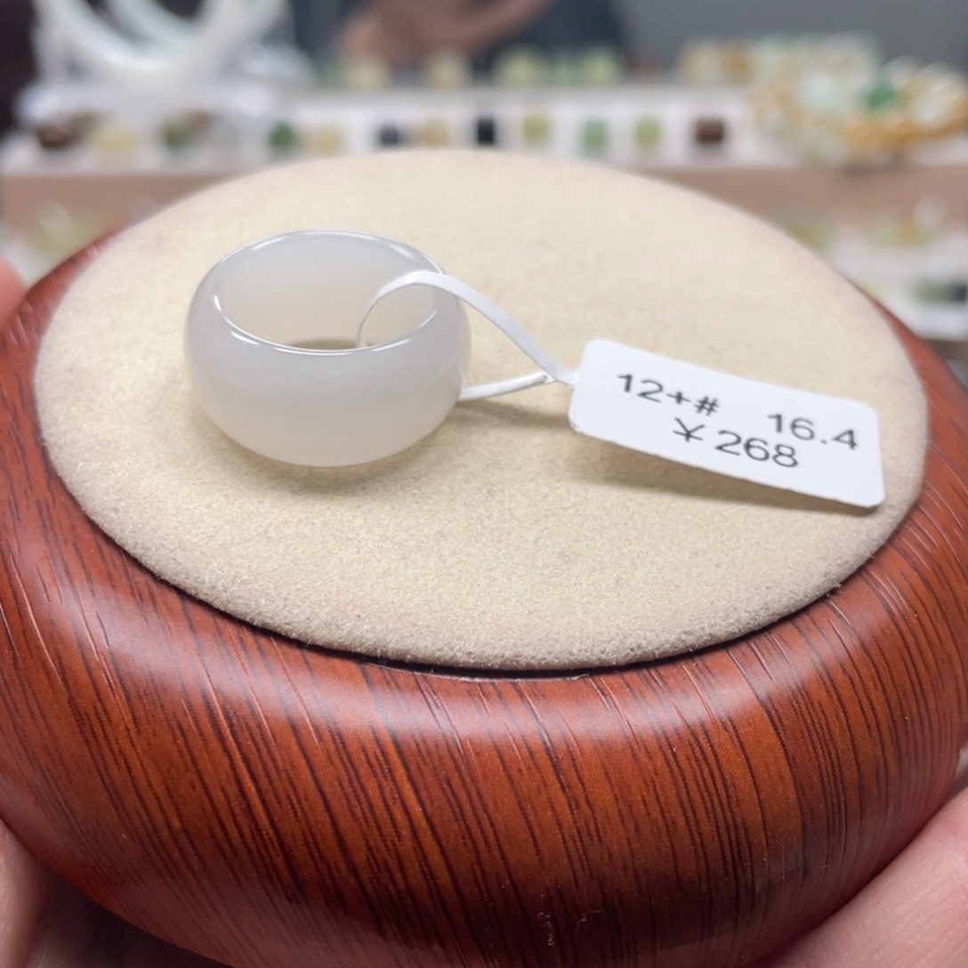 和田玉戒圈未镶嵌如**见16,4