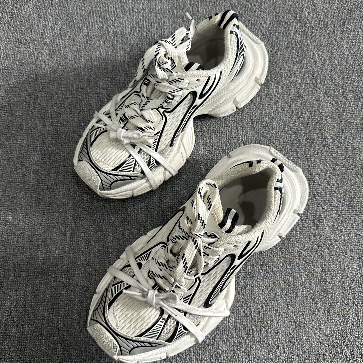 95新 Balenciaga/巴黎世家 3xl 黑白 老爹鞋 40
