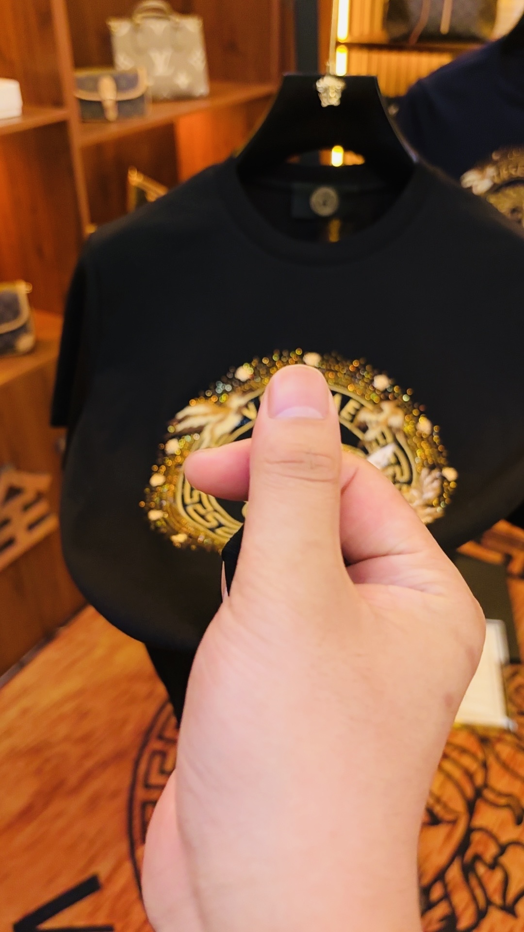 2025【SSS鹤刺绣】重工刺绣经典百搭圆领半袖