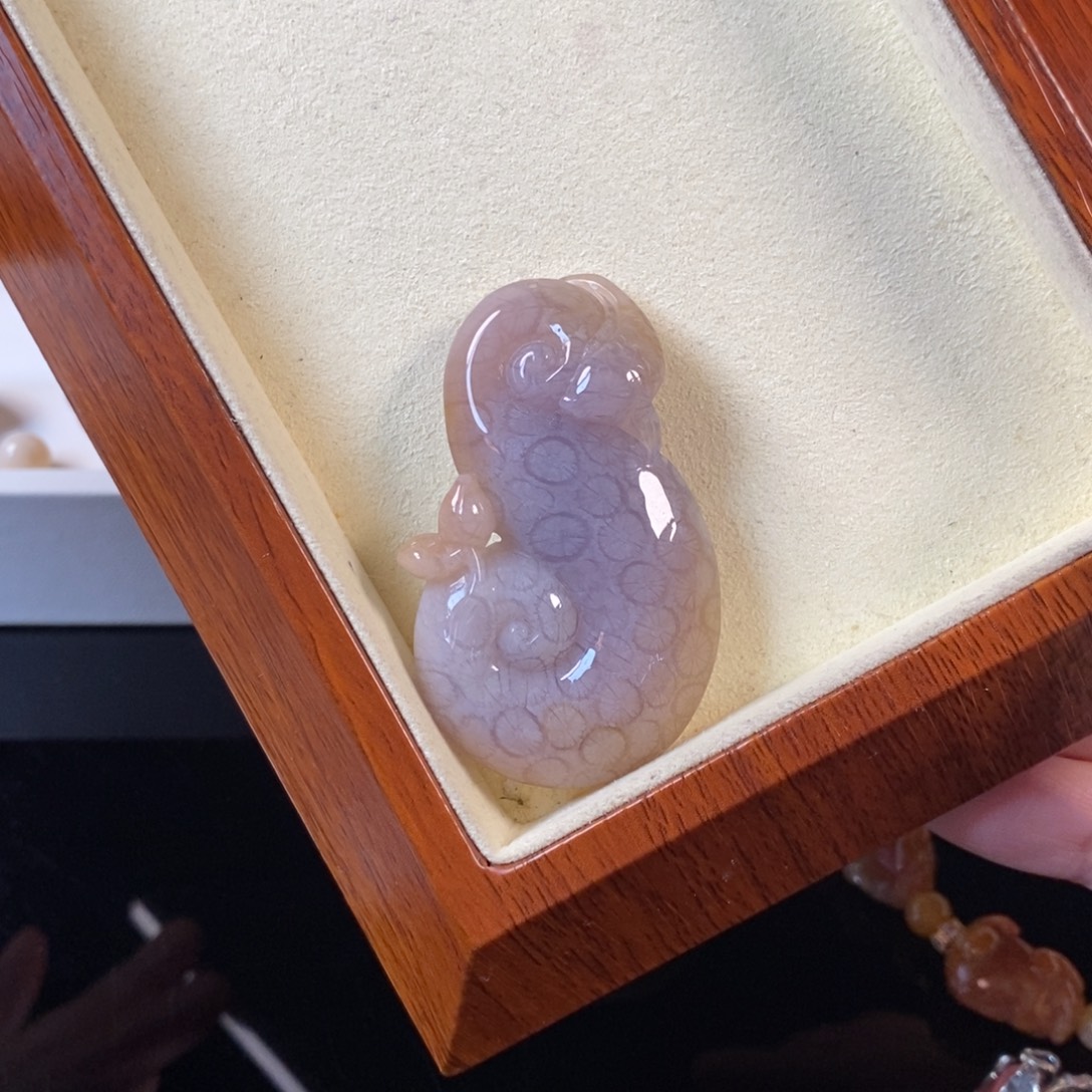 硅化珊瑚（珊瑚玉）未镶嵌颈饰紫冰300