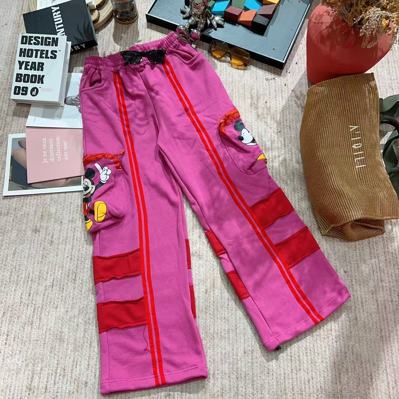 2025冬季新款时尚百搭卡通印花休闲裤阔腿裤1327